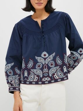 Tuckernuck Navy Embroidered Lucia Blouse Size Small